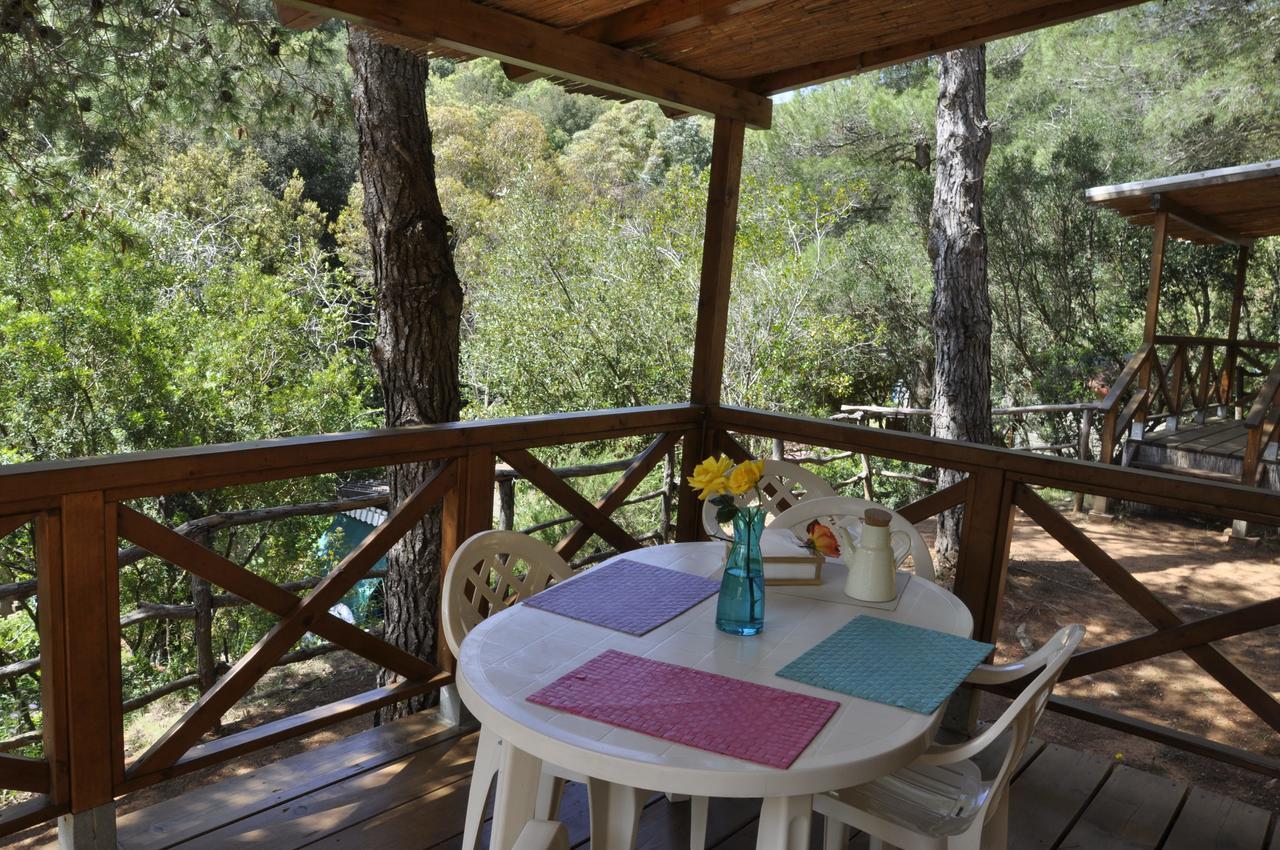 Elbadoc Camping Village Cavo Eksteriør billede